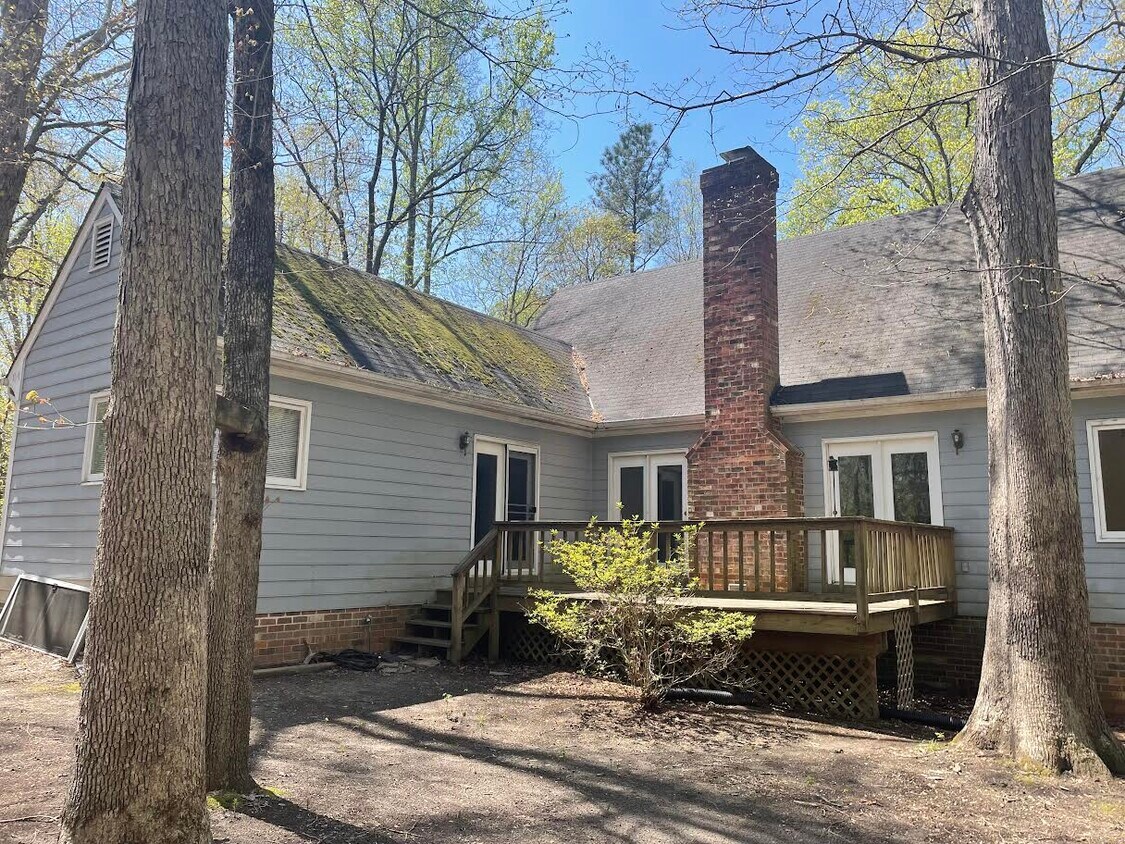 6512 Rural Point Rd, Mechanicsville, VA 23116 House Rental in