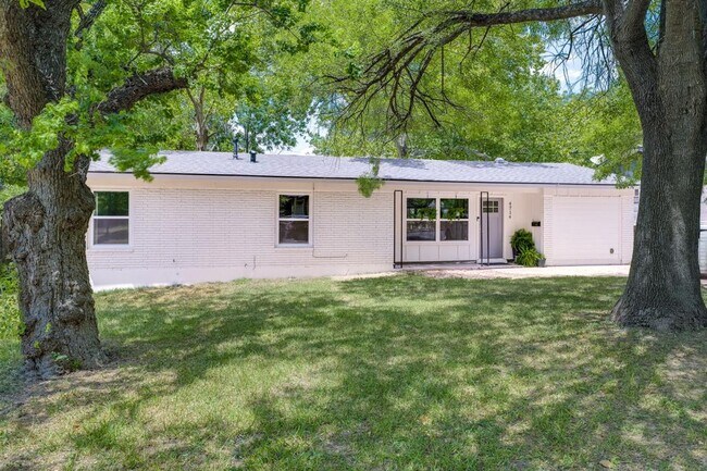 Building Photo - 4714 Philco Dr