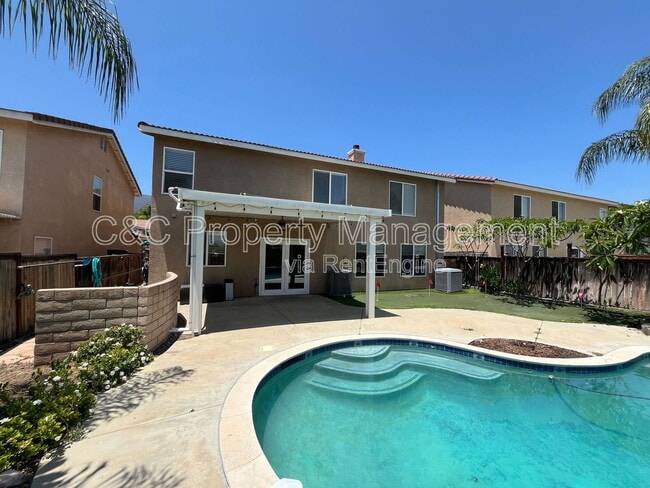 Building Photo - 23306 Daisy Dr