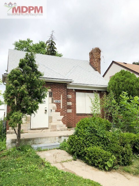 Foto principal - 10039 Mark Twain St