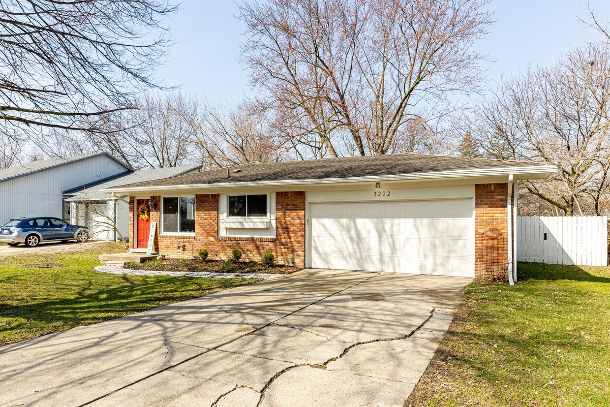 Primary Photo - 3222 Platt Rd