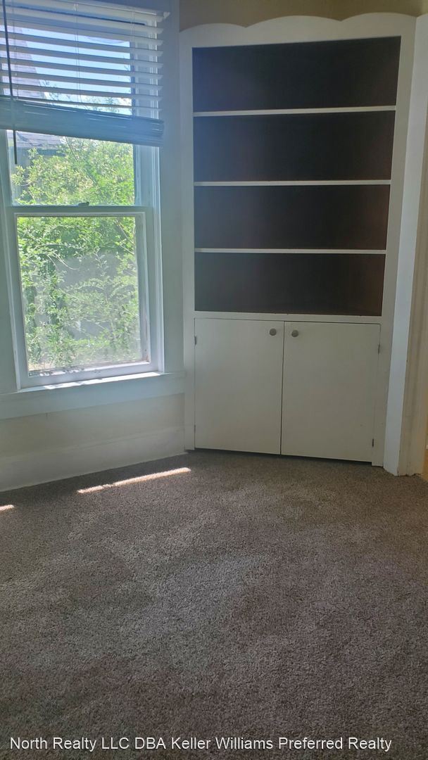 2 br, 1 bath House 2235 Eaton St. House for Rent in Edgewater, CO