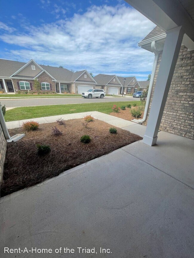 Building Photo - 3 br, 2 bath House - 3722 Echo Forest Trail