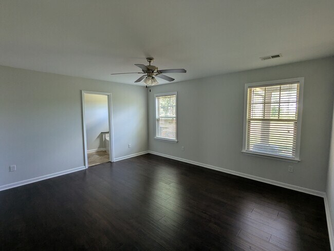 Building Photo - 66 Endeavor Cir