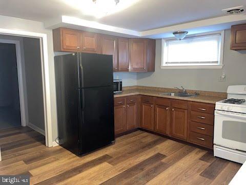 Foto del edificio - 6409 Ridgeview Ave