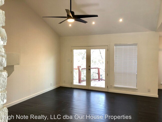 Foto del edificio - 3 br, 2.5 bath House - 1130 Reagan Ter Unit A