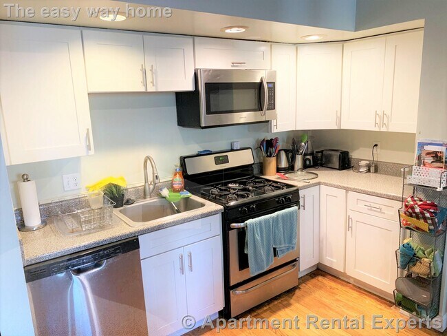 Foto del edificio - 108 Central St