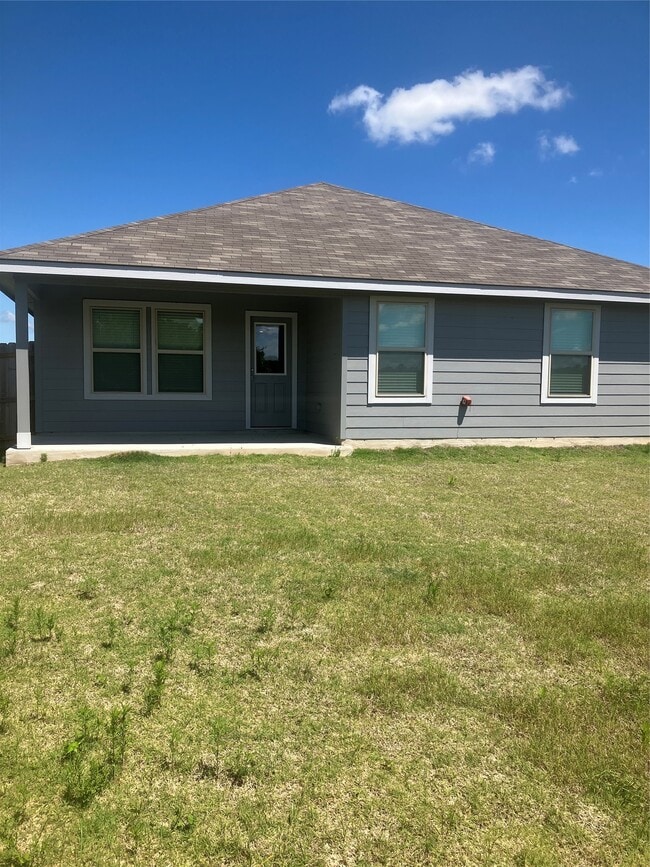 Building Photo - 232 Blanco Dr