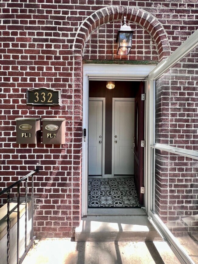 Foto del edificio - 332 Virginia Ave