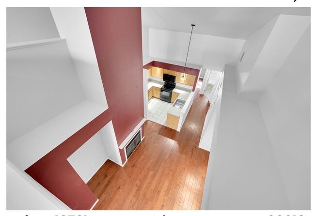 Building Photo - 18721 E Water Dr