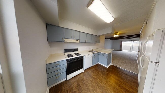 Building Photo - 3475 Rebecca Ln