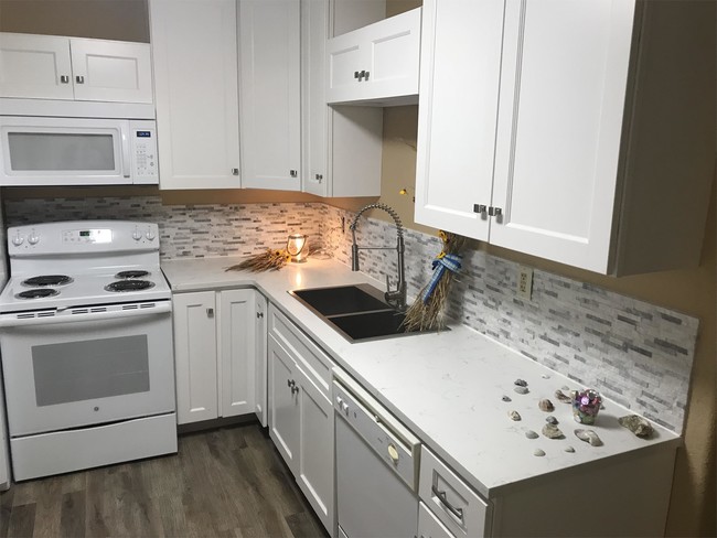 Foto del edificio - 4841 Hwy 35 N Bypass