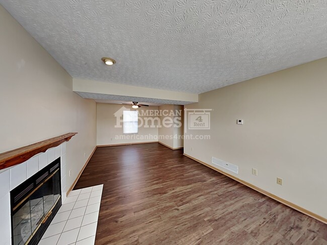 Building Photo - 6768 Fallon Lane