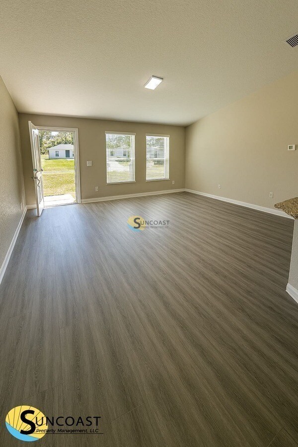 Foto del edificio - 16755 SW 50th Cir