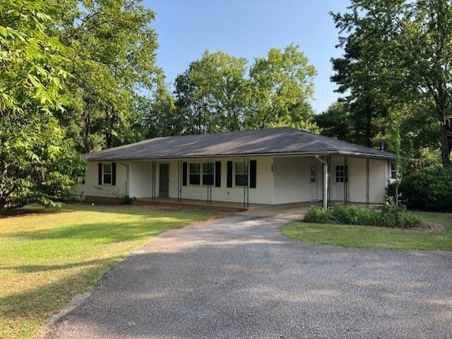 Building Photo - 217 Roper Mountain Road Ext