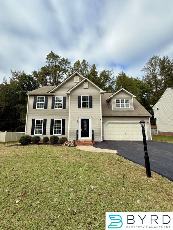 Foto principal - 913 Wheelwood Way