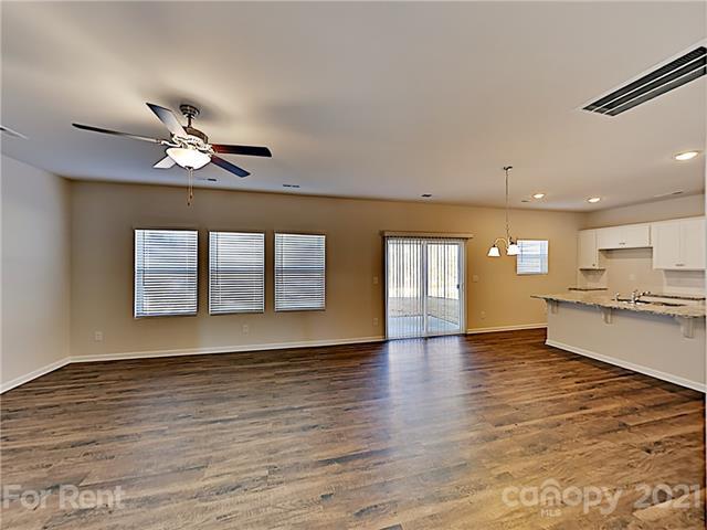 Foto del edificio - 2810 Rocky River Church Rd
