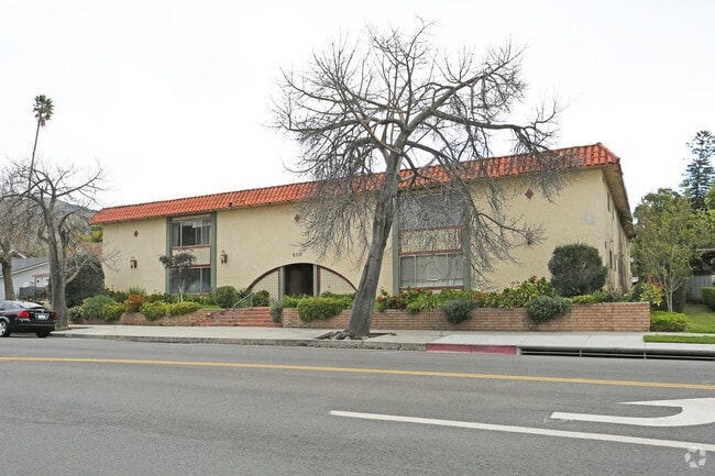 Building Photo - 510 Central Ave