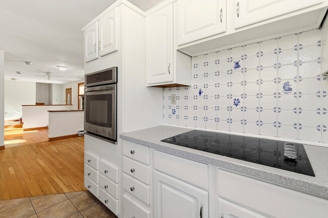 Building Photo - 29 Williston Rd