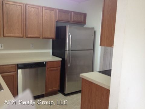 Building Photo - 3 br, 3 bath House - 117 Ivy Square Dr.