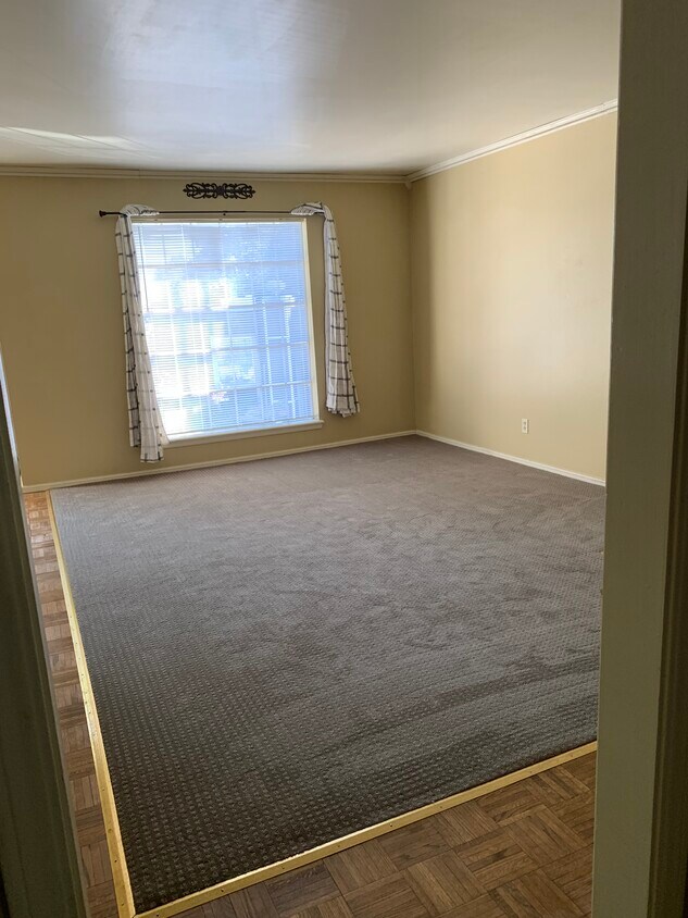 4444 E 68th St Unit 490, Tulsa, OK 74136 Condo for Rent in Tulsa, OK