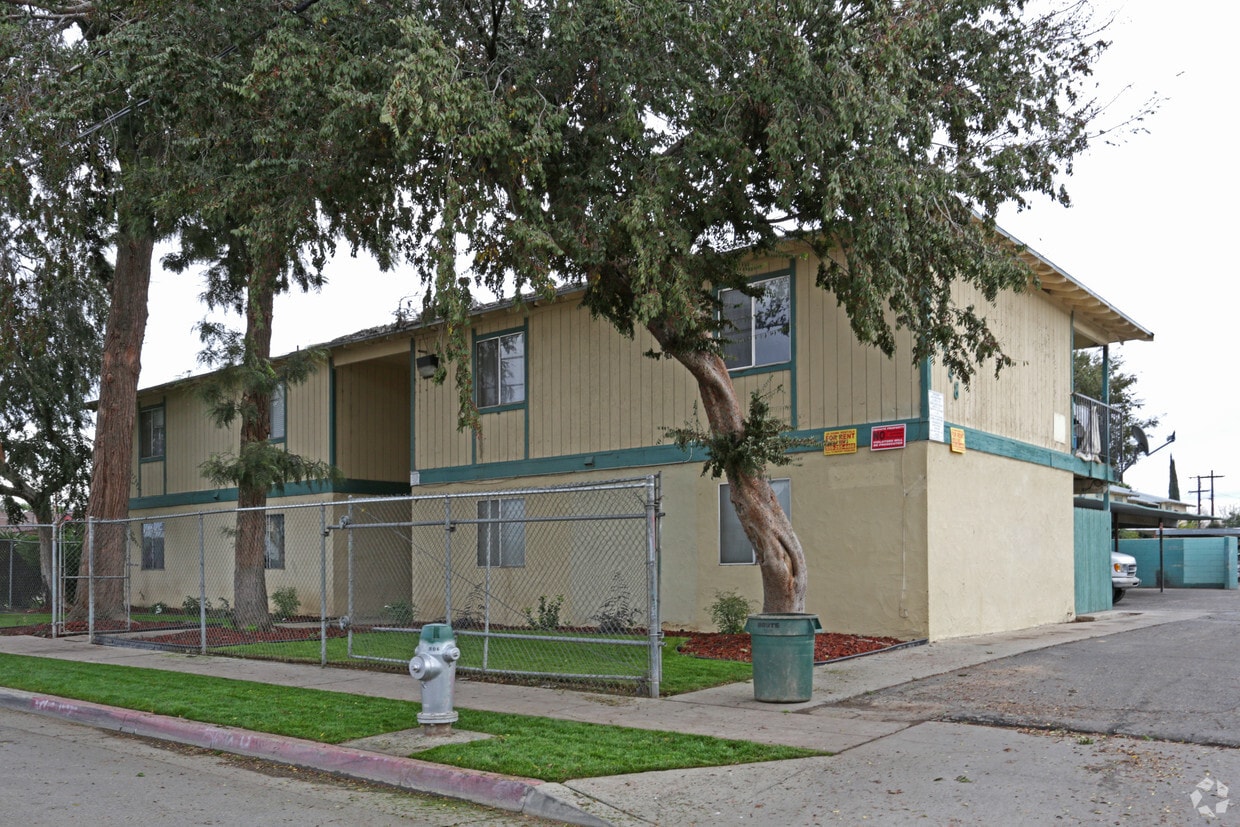 1248 N 11th St, Fresno, CA 93703 Apartments in Fresno, CA