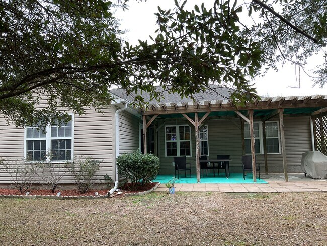 Building Photo - 183 Talon Dr