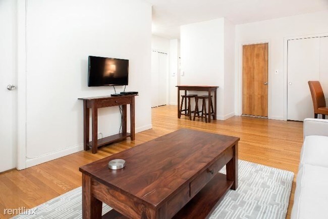 Foto del edificio - 220 Beacon St