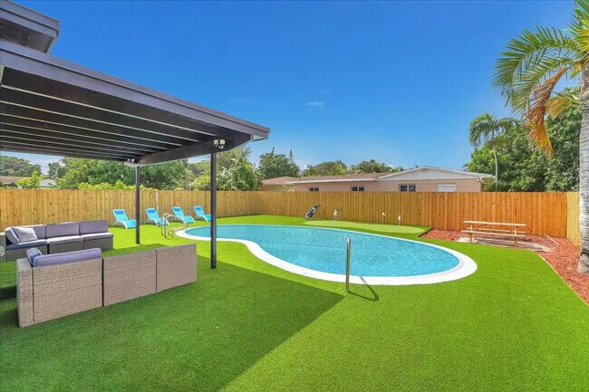 Foto del edificio - 1208 N 25th Ave