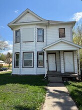 Building Photo - 1620 Rebecca St