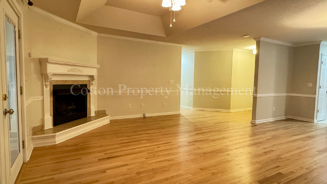 Foto del edificio - 3 BD/2 BA LUXURY GOLF COMMUNITY/$2,375 per...