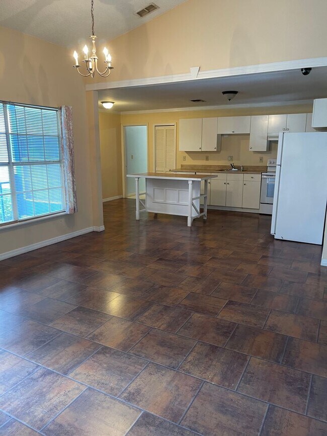 Foto del edificio - 8487 Dorsey St