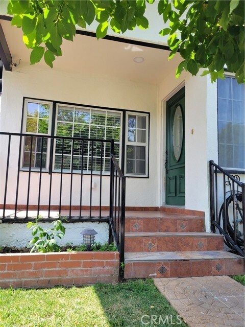 Foto del edificio - 2633 Pepper Ave