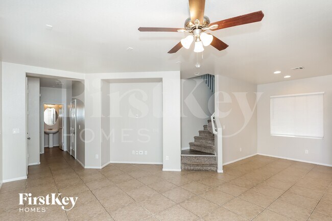 Foto del edificio - 9825 Venus Lake Ct