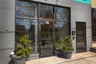 Building Photo - 631 Campbell Ave SE