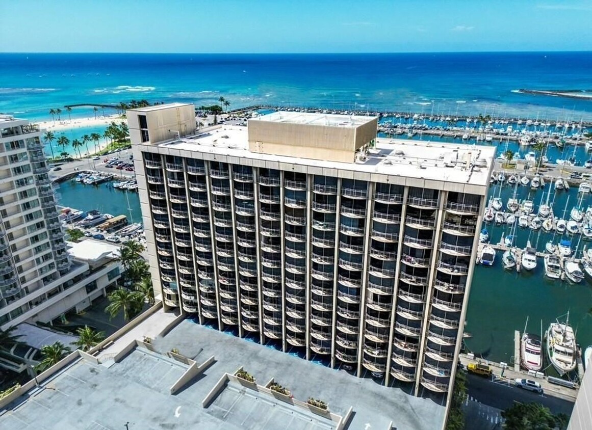 Available 4/11/25 Waikiki studio at the I... - Available 4/11/25  Waikiki studio at the I...