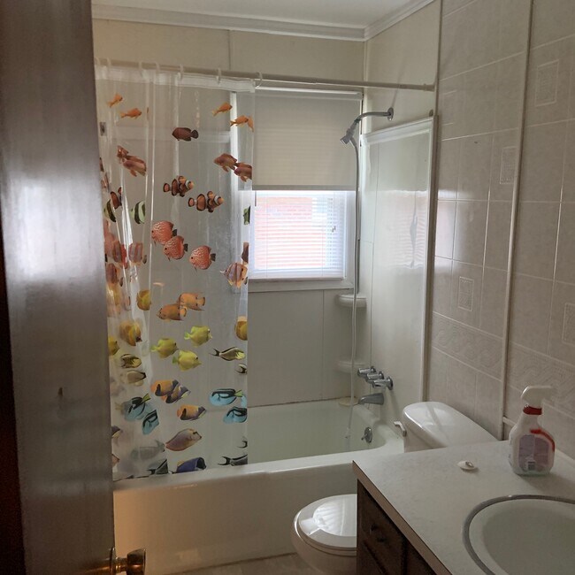 223 Oakwood Ave, Salisbury, NC 28146 Townhome Rentals in Salisbury NC