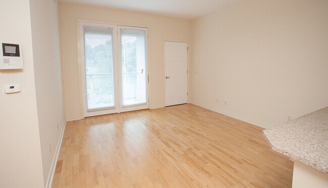 Building Photo - 242 E Water St