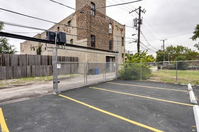 Building Photo - 4525 S Evans Ave