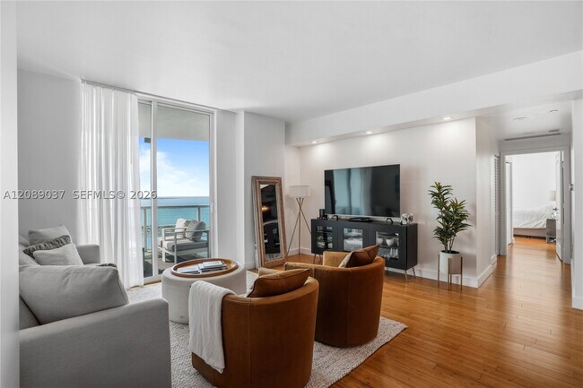 Foto del edificio - 2101 Brickell Ave