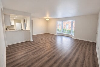 Building Photo - 217 Church St