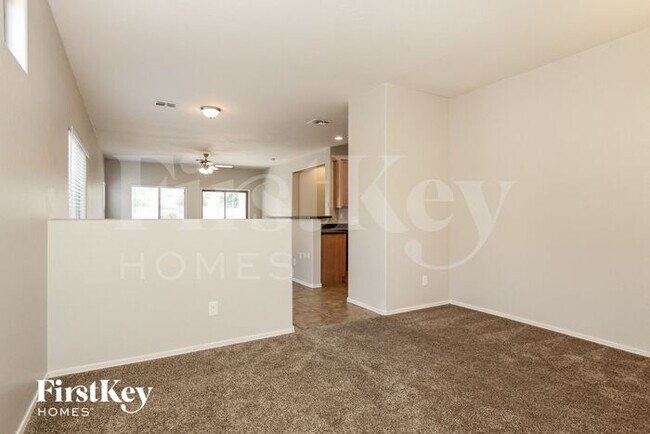 Building Photo - 1293 W Agrarian Hills Dr