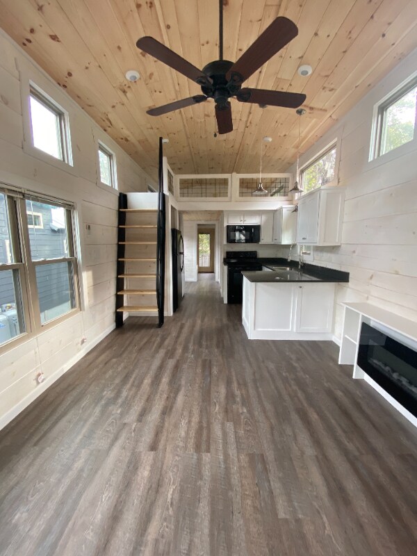 Foto principal - 1 Tiny Home Cir