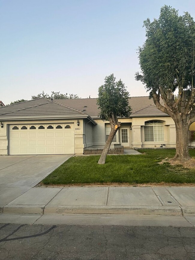 Building Photo - 1862 Boalt Dr