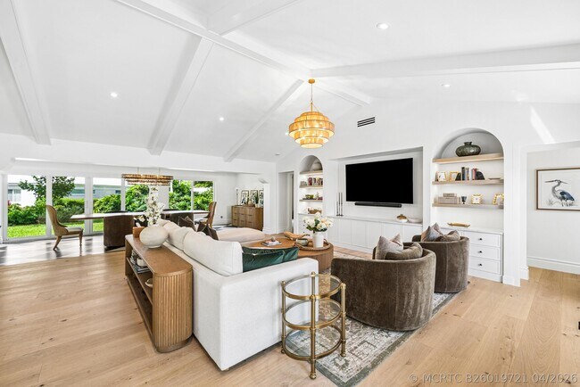 Building Photo - 4419 E Sanderling Cir