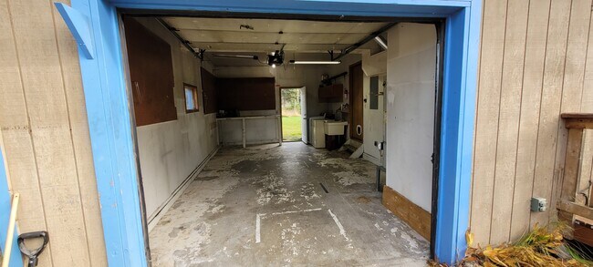 Foto del edificio - 51075 Kalgin Dr