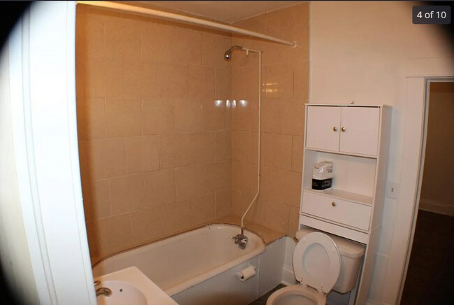 Foto del edificio - 121 west 8th Street