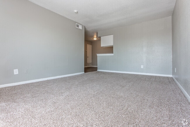 2 BR, 1 BA - 955 SF - The Park at Aviano