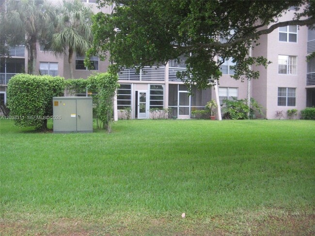 Foto del edificio - 9460 Tangerine Pl