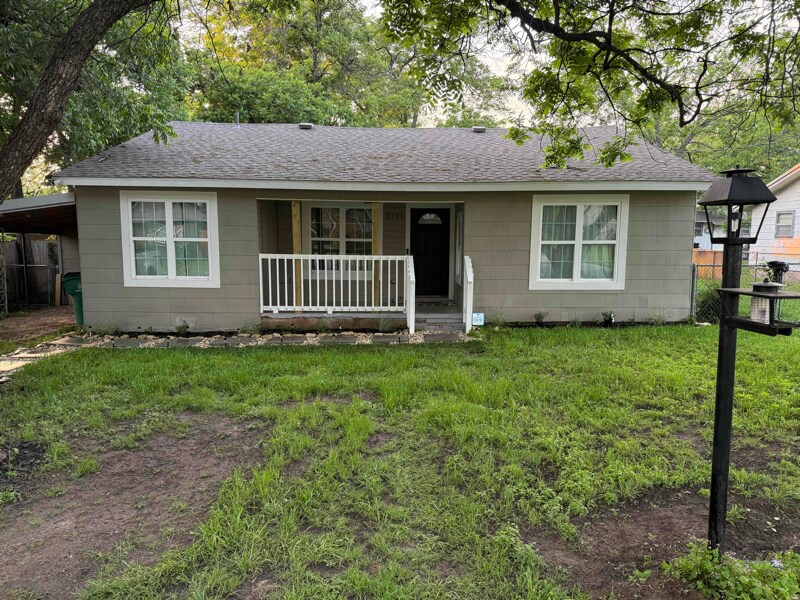 Foto principal - 2334 W Denman St